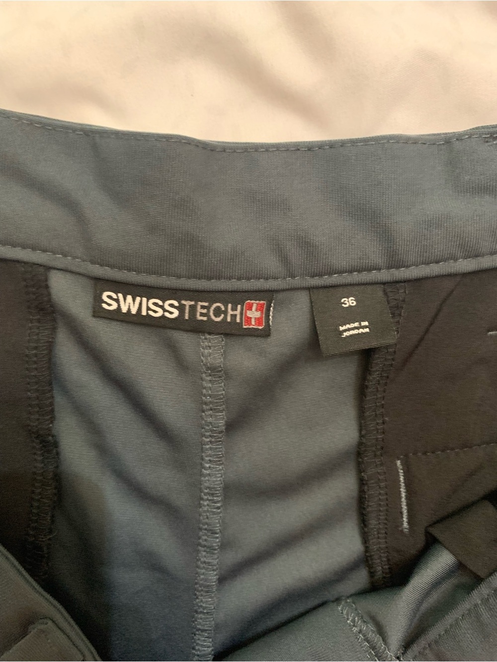 Swiss Tech Men's Flat-Front Shorts - Charcoal - Picture 3 of 5
